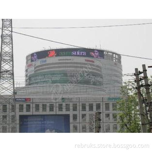 DIP P10 Outdoor Curved LED Display For Bus Station , 7000 c